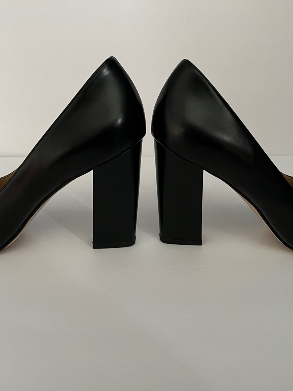 Michael Kors Gloria Kiltie Fringe Leather Pumps in Black with Gold-Tone Buckle - Picture 8 of 15
